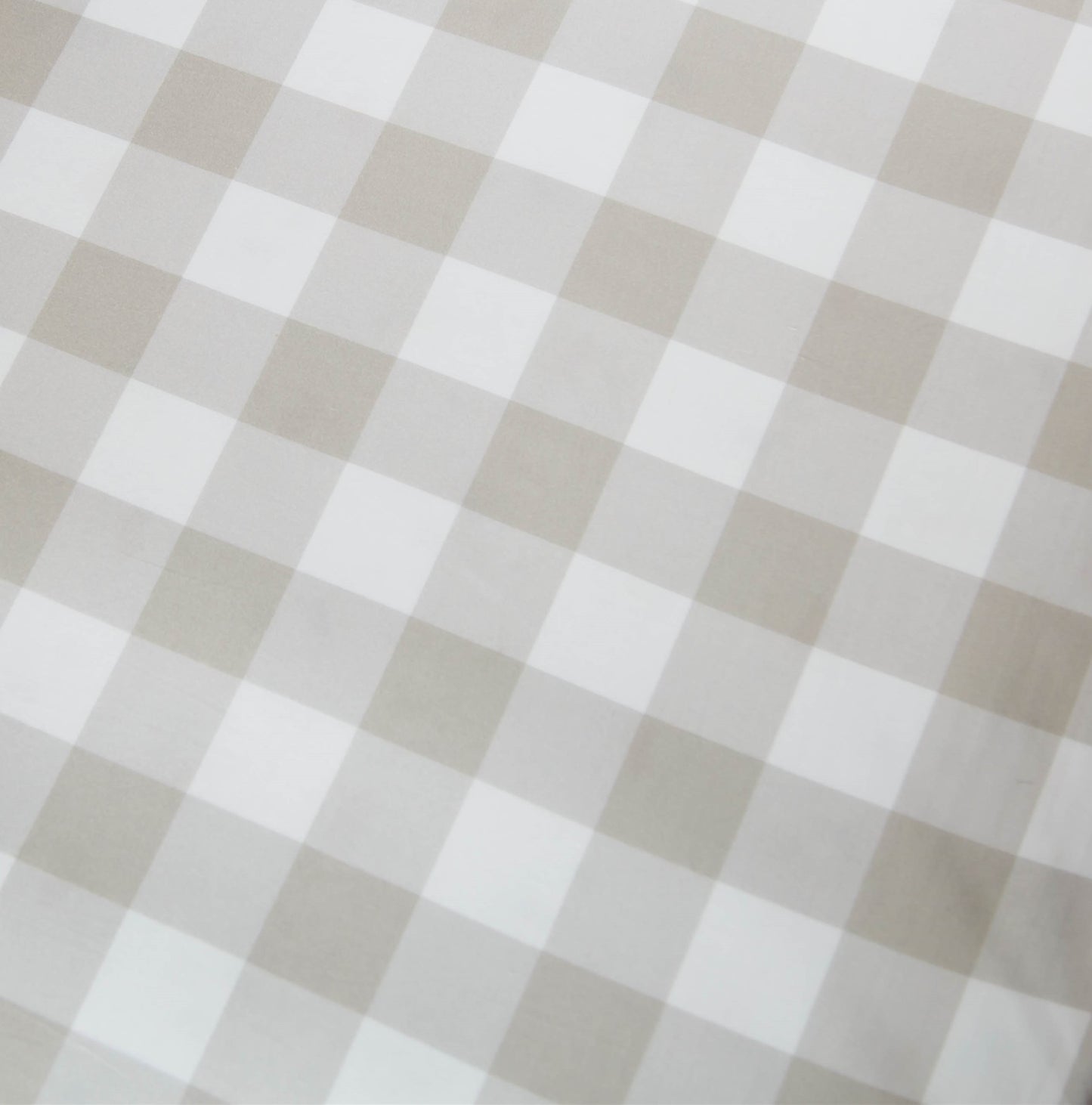 Fabric : OAT-GREY BUFFALO CHECK