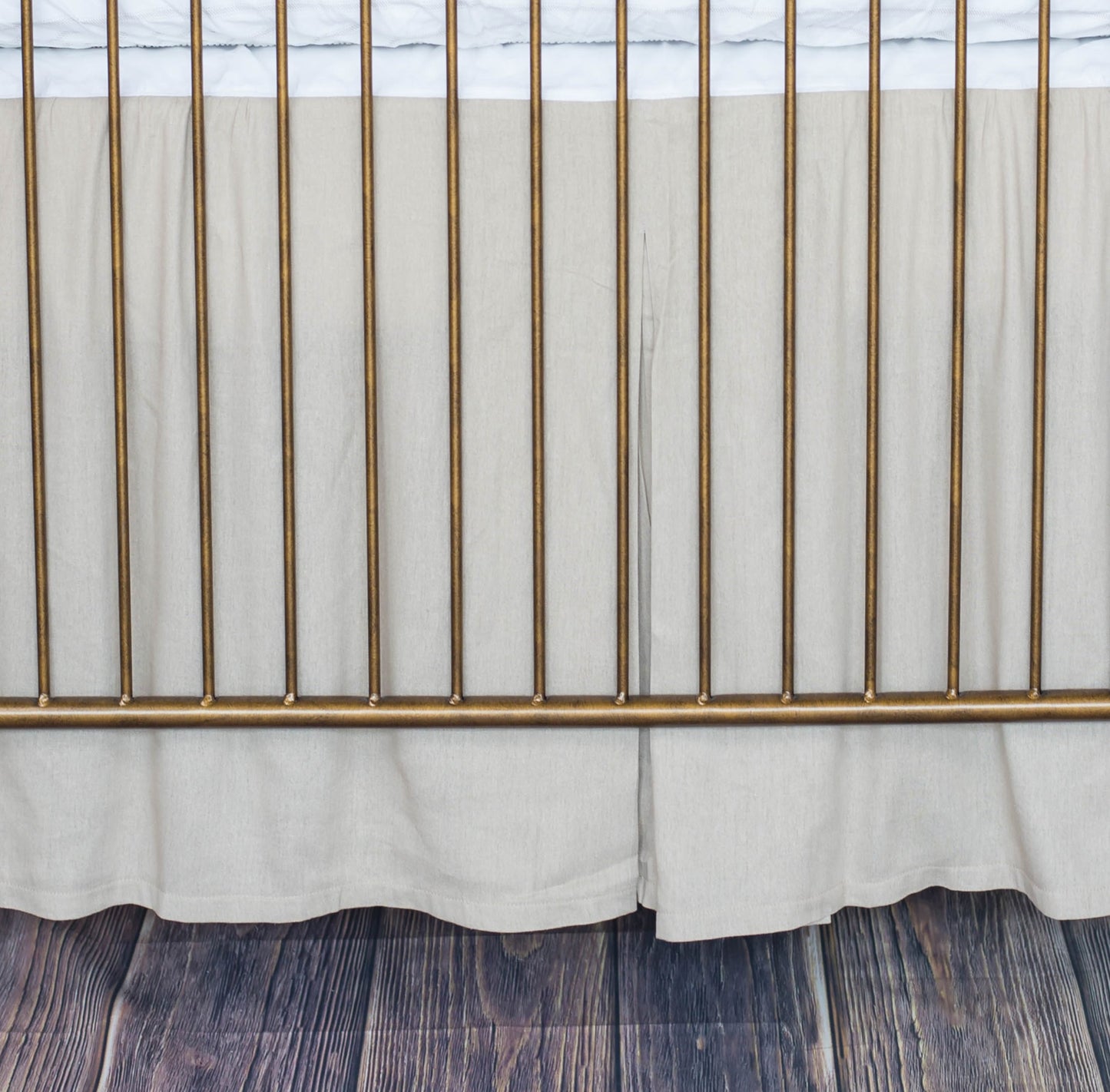 Crib Skirt | Pleated